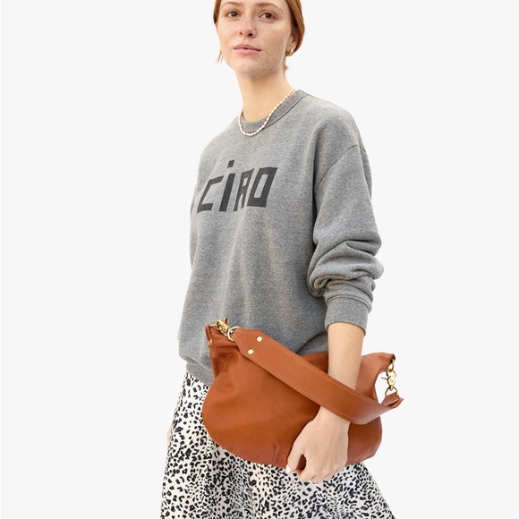 Clare V Moyen Messenger - Picture 5 of 12